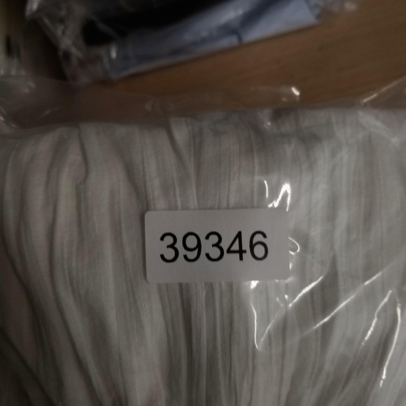 Free People Blouse Womens L White Puff Sleeve Button Front Crop Boho Ruffle Hem - Picture 10 of 10